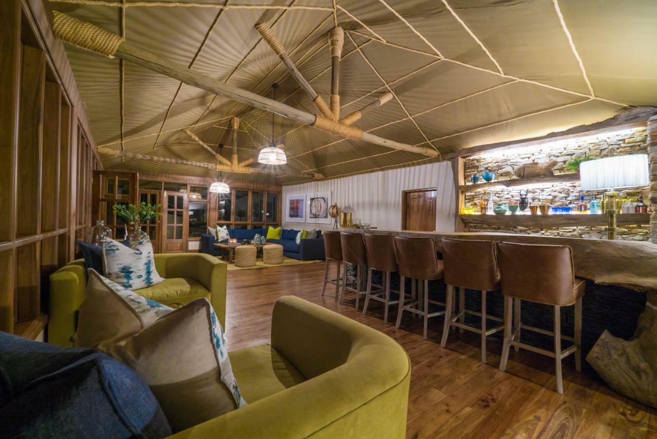 Taasa Lodge Serengeti Luaran gambar
